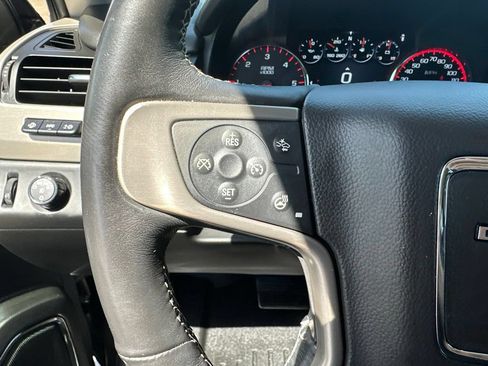 Certified 2016 GMC Yukon XL Denali w/ Open Road Package AWD/4WD image 10