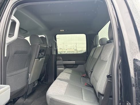 Used 2024 Ford F250 XLT w/ XLT Premium Package image 6