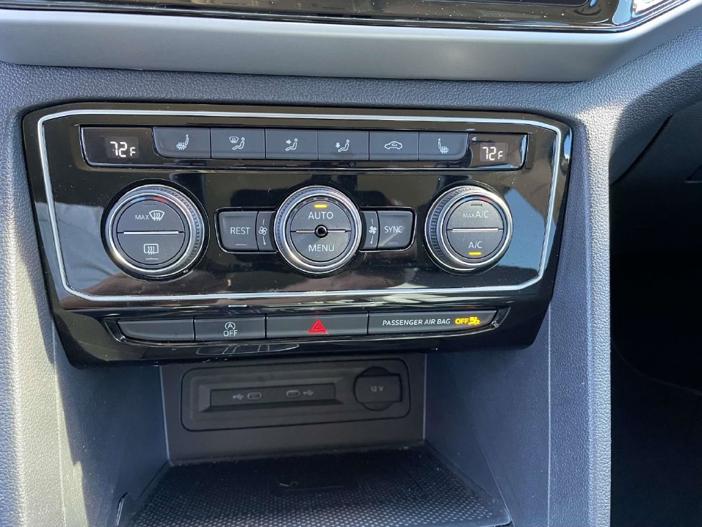 Certified 2023 Volkswagen Atlas SE FWD image 30