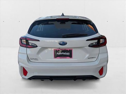 Certified 2025 Subaru Impreza 2.0i image 8