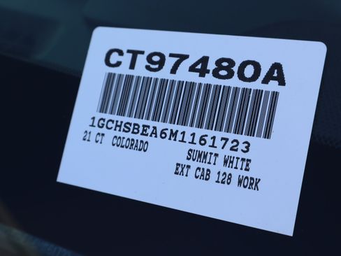 Used 2021 Chevrolet Colorado W/T w/ WT Convenience Package RWD image 41