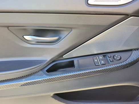 Used 2015 BMW M6 Coupe image 16