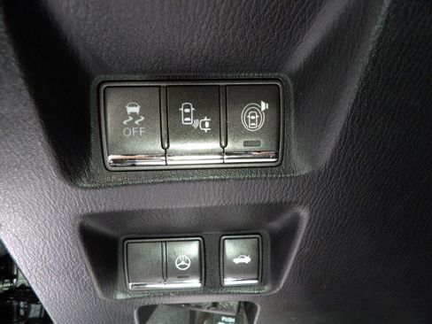Used 2016 INFINITI Q70 L 3.7 w/ Technology Package AWD/4WD image 28