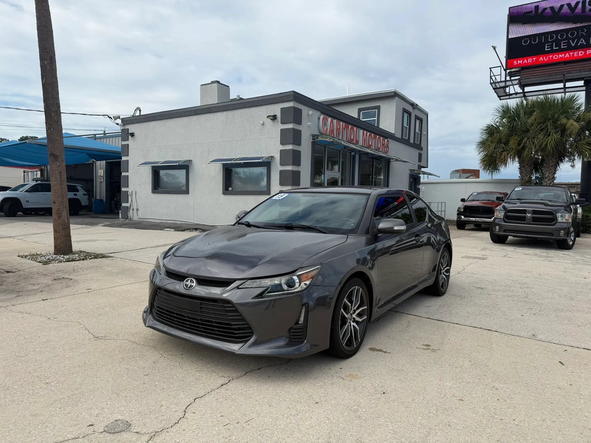 Used 2016 Scion tC FWD image 1
