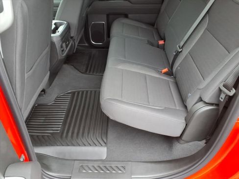 New 2026 Chevrolet Silverado 1500 LT w/ Z71 Off-Road Package image 9