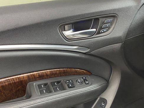 Used 2017 Acura MDX w/ Technology & Entertainment image 24