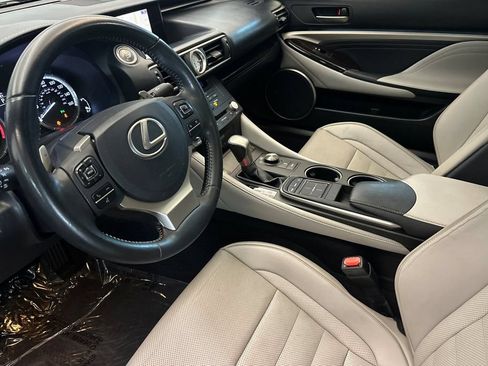 Used 2015 Lexus RC 350 w/ Luxury Package RWD image 10