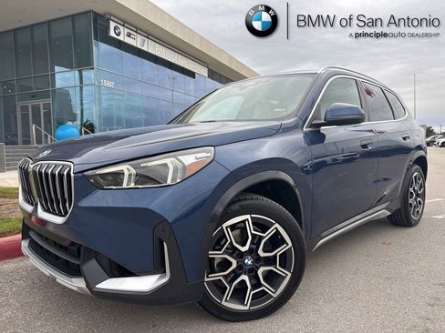 Certified 2025 BMW X1 xDrive28i w/ Technology Package image 1
