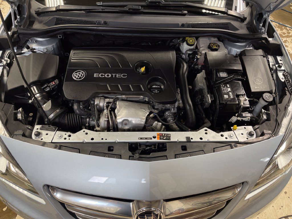 Used 2019 Buick Cascada Premium FWD image 10