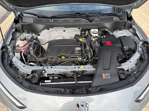 Used 2025 Buick Envista Avenir FWD image 22