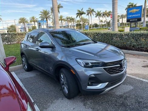 Certified 2022 Buick Encore GX Essence w/ Experience Buick Package image 2