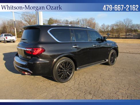 Used 2019 INFINITI QX80 Limited w/ All-Season Package image 10