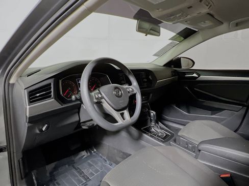 Used 2021 Volkswagen Jetta S image 30