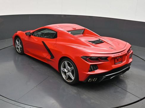 Used 2024 Chevrolet Corvette Stingray Convertible w/ Z51 Performance Package RWD image 18