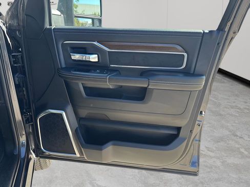 Certified 2024 RAM 2500 Laramie w/ Safety Group image 13