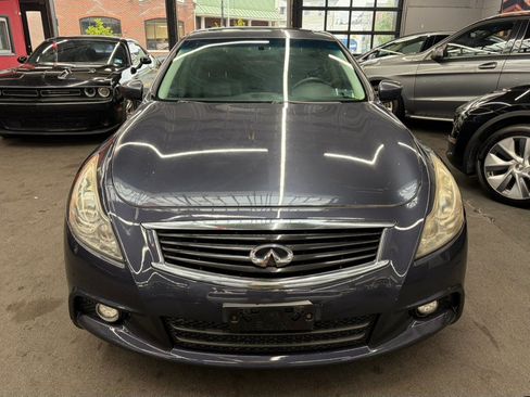 Used 2011 INFINITI G37 x Sedan w/ Premium Pkg AWD/4WD image 2