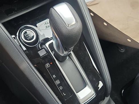 New 2025 Nissan Versa SR image 14