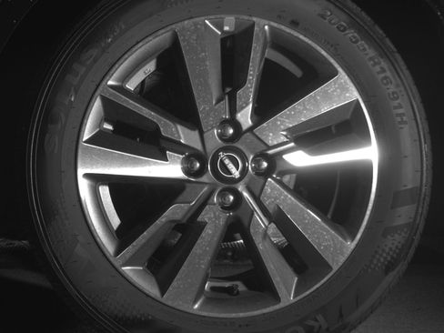 Used 2025 Nissan Versa SV image 14