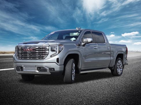 Used 2024 GMC Sierra 1500 Denali AWD/4WD image 19