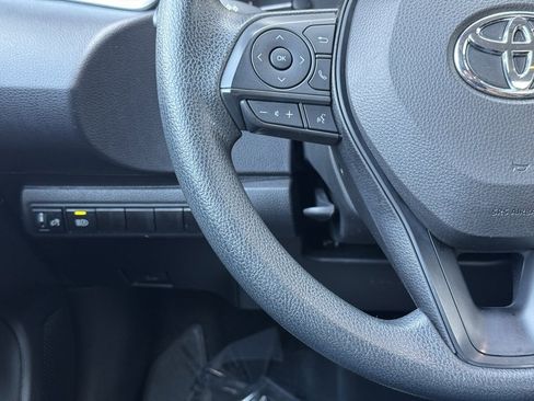 Used 2023 Toyota Corolla LE image 20