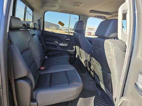 Used 2018 GMC Sierra 1500 SLT w/ All Terrain Package image 27