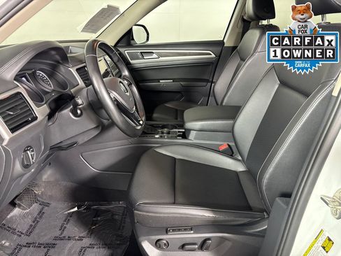 Used 2018 Volkswagen Atlas SEL AWD/4WD image 11