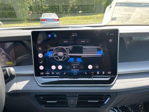 New 2026 Volkswagen Tiguan SE R-Line FWD image 27