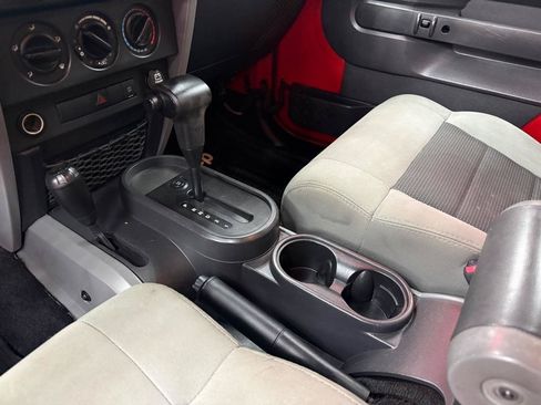 Used 2009 Jeep Wrangler X AWD/4WD image 11