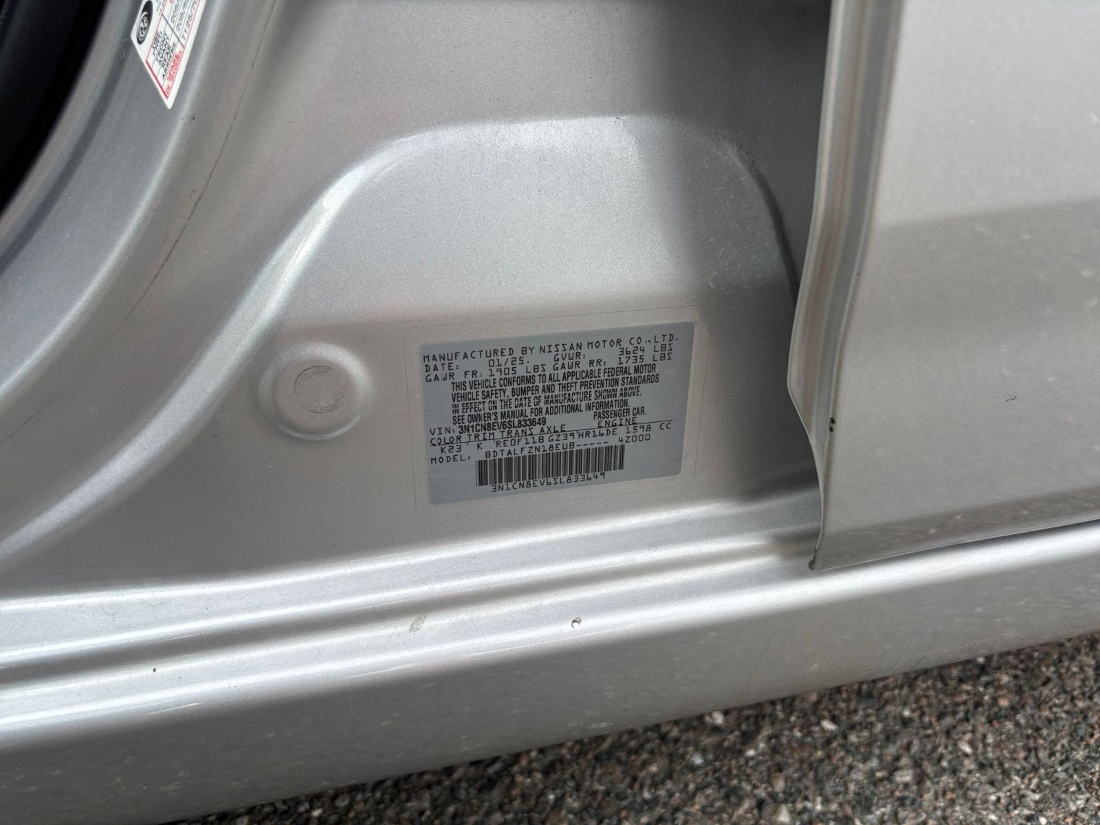 Used 2025 Nissan Versa SV FWD image 26
