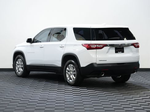 Used 2020 Chevrolet Traverse L FWD image 8