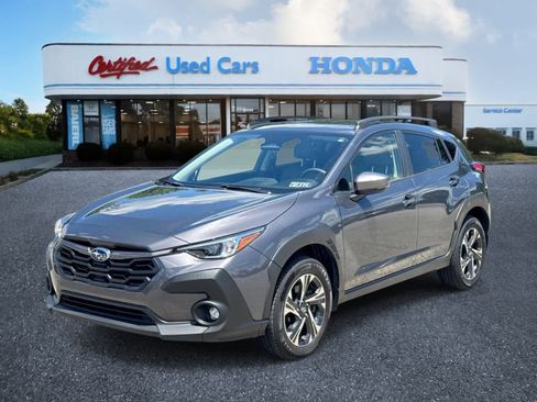 Used 2024 Subaru Crosstrek 2.0i Premium w/ Crosstrek Mirror Package AWD/4WD image 1