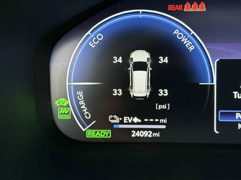 Used 2025 Toyota RAV4 XSE w/ Premium Package image 41