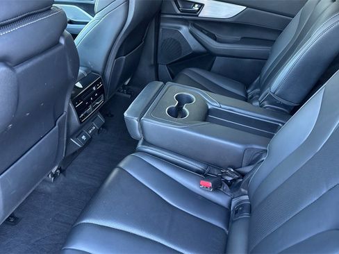 Certified 2023 Acura MDX FWD w/ Technology Package image 5