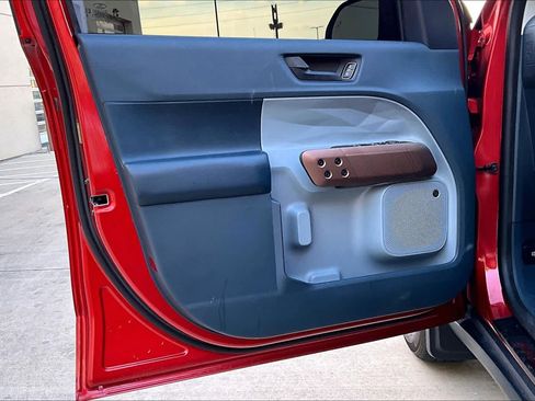 Used 2024 Ford Maverick Lariat image 20