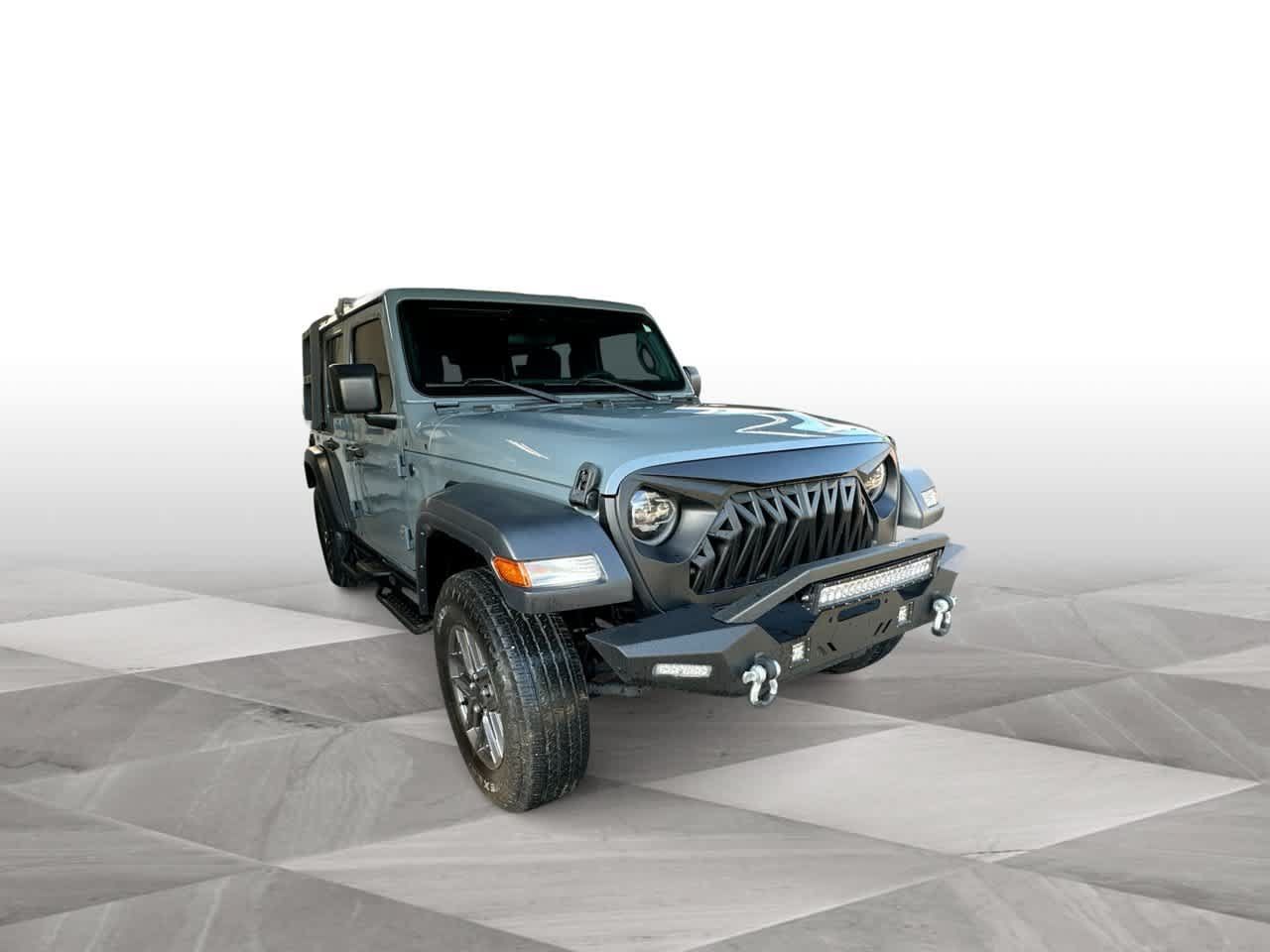Used 2024 Jeep Wrangler Unlimited Sport AWD/4WD image 2