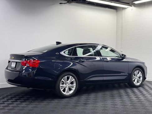 Used 2015 Chevrolet Impala LT FWD image 2