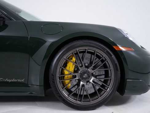 Used 2026 Porsche 911 Turbo S AWD/4WD image 15