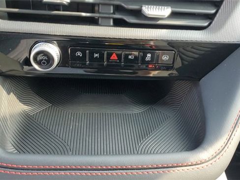 New 2025 Ford Explorer ST-Line w/ ST-Line Street Pack image 34