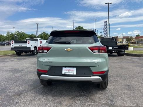 New 2026 Chevrolet TrailBlazer LT w/ LT Cold Weather Package FWD image 4