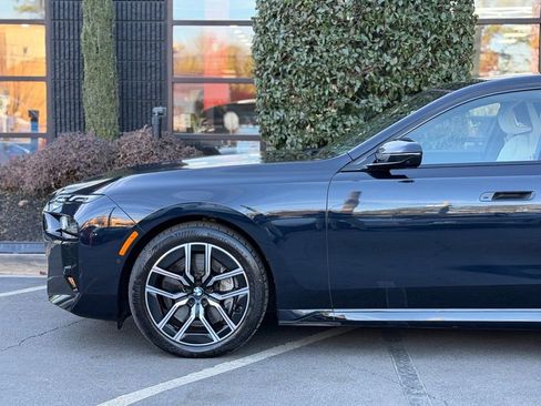 Used 2023 BMW 760i xDrive 760i xDrive image 10