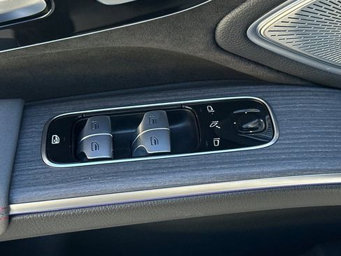 Certified 2023 Mercedes-Benz EQS 580 4MATIC Sedan image 26
