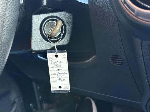 Used 2013 Jeep Wrangler Unlimited Sport AWD/4WD image 22