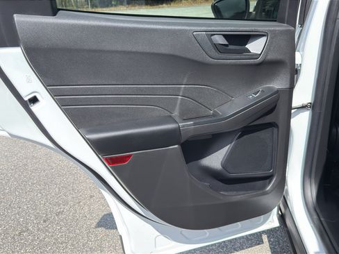 Used 2025 Ford Escape Active FWD image 28