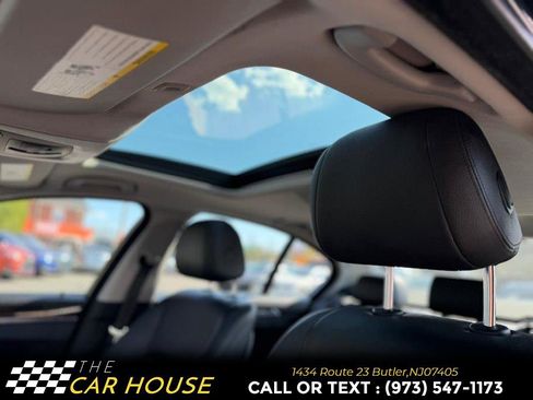 Used 2014 BMW 528i xDrive Sedan image 17