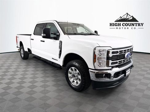 Used 2024 Ford F350 XLT AWD/4WD image 1