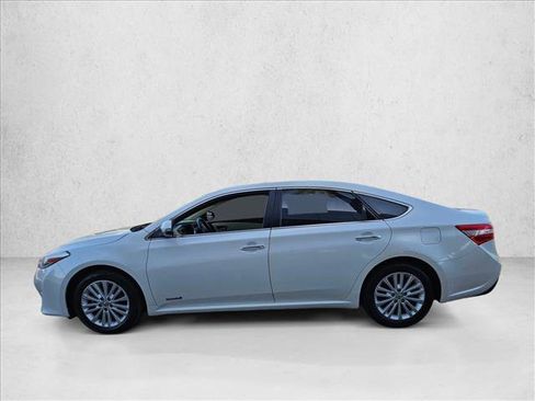 Used 2014 Toyota Avalon XLE Premium FWD image 8