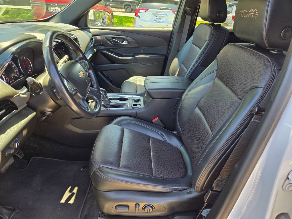 Used 2022 Chevrolet Traverse High Country AWD/4WD image 10