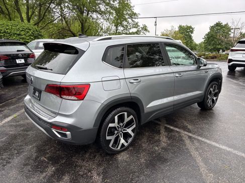 Used 2023 Volkswagen Taos SEL AWD/4WD image 5