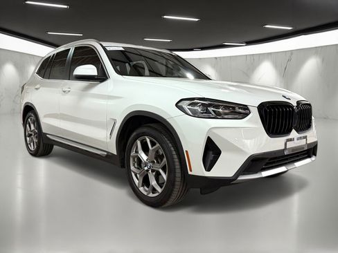 Used 2024 BMW X3 sDrive30i w/ Convenience Package w/ZPA image 7