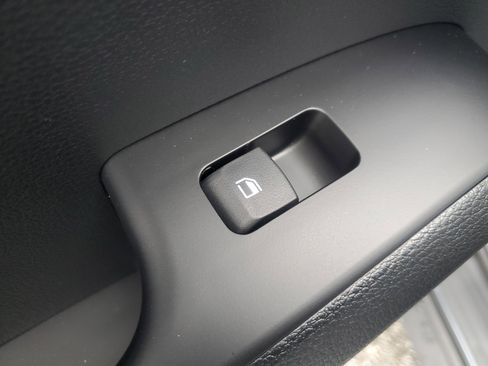 New 2025 Kia Soul LX image 14